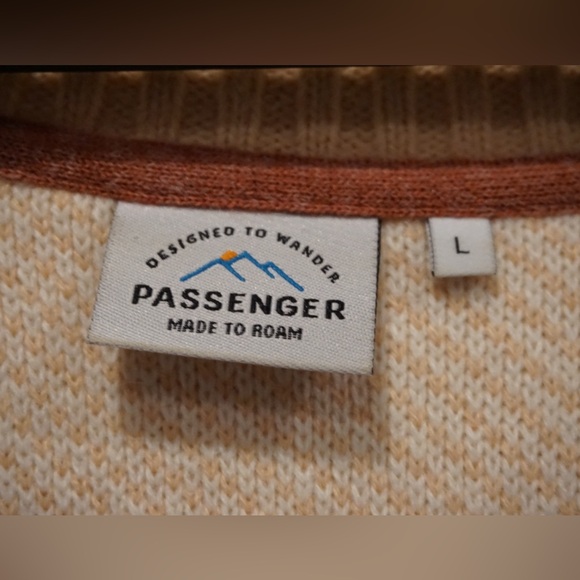 NWOT Passenger peach cardigan sz large - Picture 4 of 5